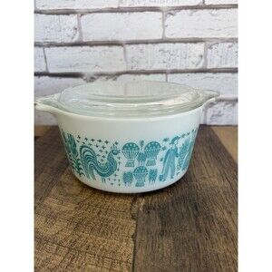 Vintage Pyrex Amish Butterprint 473 1 Qt Casserole WHITE with Lid Nearly Mint